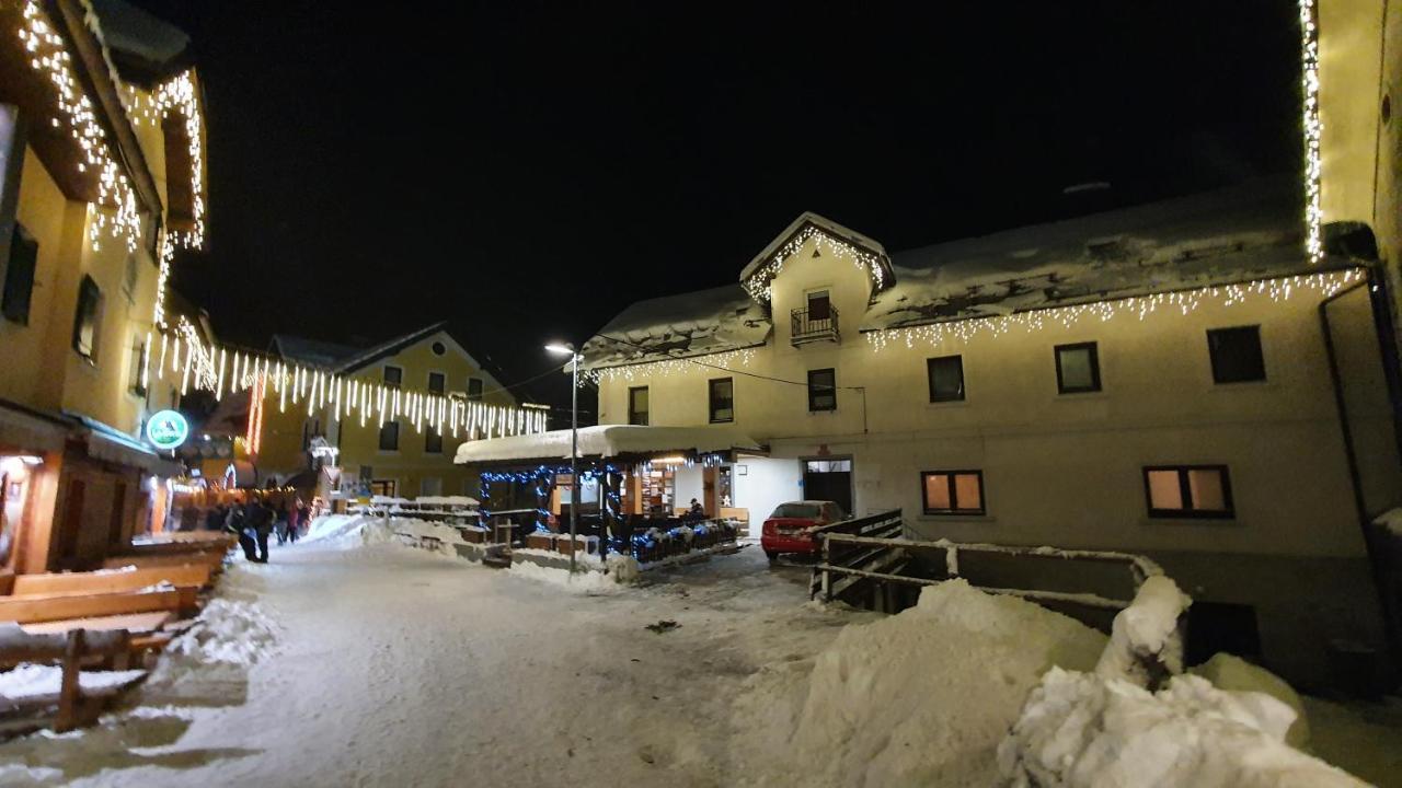 Apartments Seventy Seven Kranjska Gora Buitenkant foto